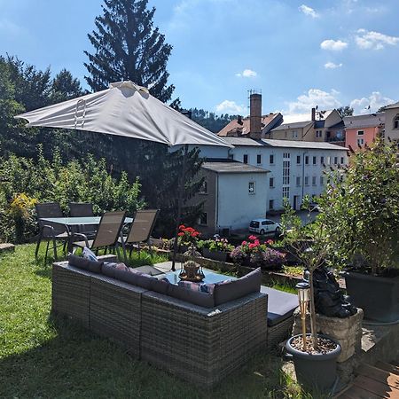Famzi - Urlaubsmagie - Familienwohnung Mit Gemeinschaftsgarten, -Sauna & -Pool Sebnitz Εξωτερικό φωτογραφία