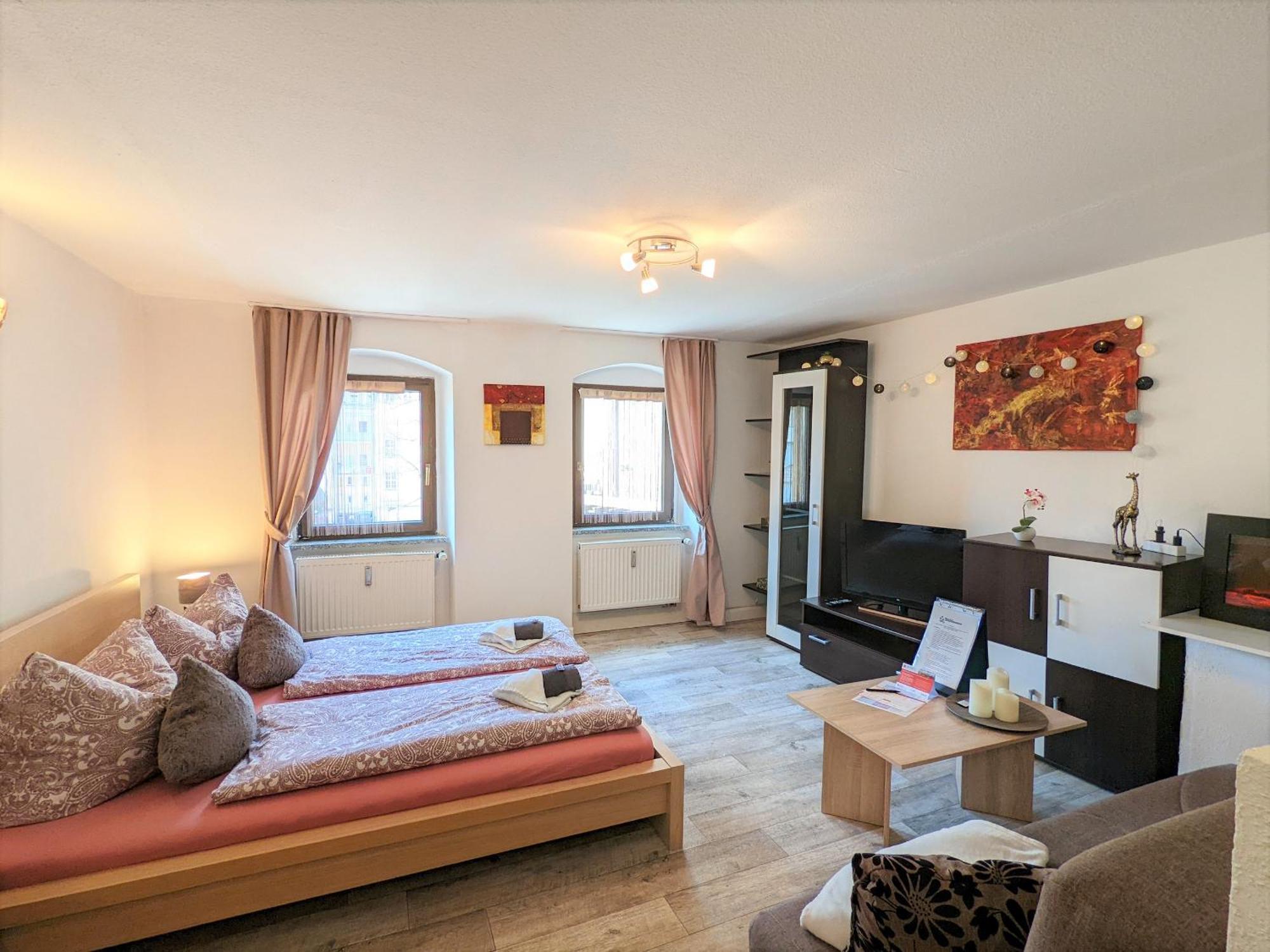 Famzi - Urlaubsmagie - Familienwohnung Mit Gemeinschaftsgarten, -Sauna & -Pool Sebnitz Εξωτερικό φωτογραφία